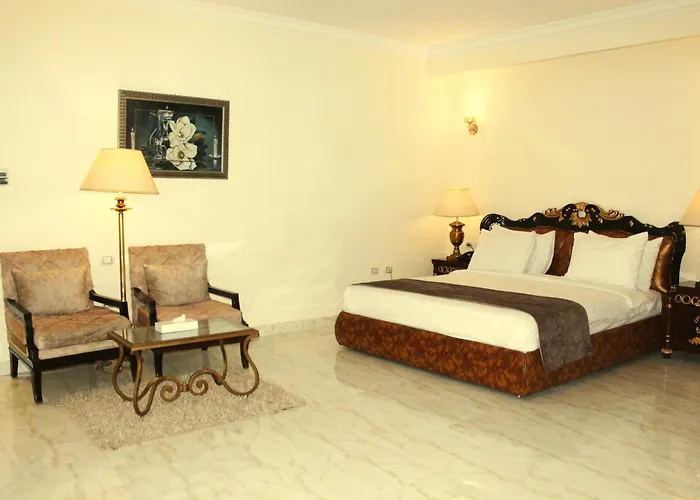 Palma Di Hollywood Aqua Park מלון 4*