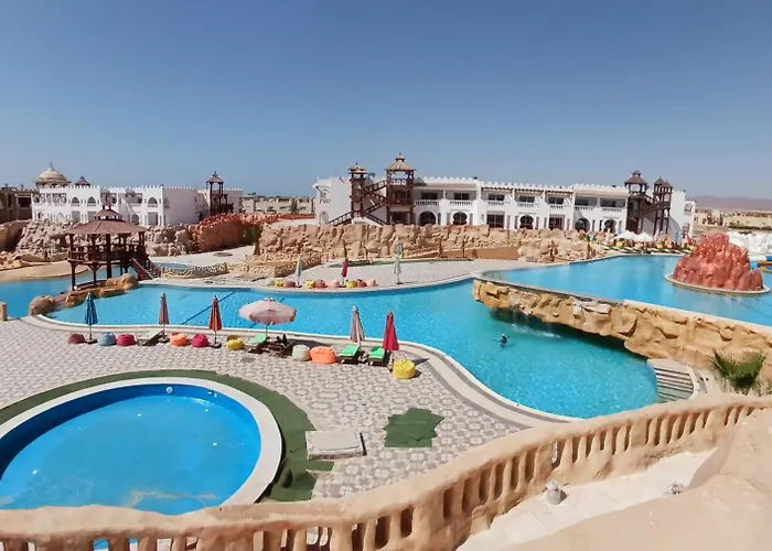 Palma Di Hollywood Aqua Park מלון 4*